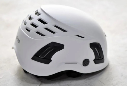  Каска GURU Aurora White в Краснодаре  